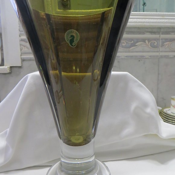 Waterford Olive Green 13  Inch Vase New  In Box - Picture 4 of 8